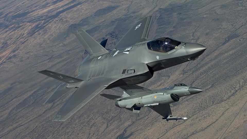 Latest Military Technology-f35 fighter
